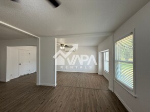 5014 Benham Dr in San Antonio, TX - Building Photo - Building Photo