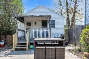 503 1/2 Park Pl Ave in Bradley Beach, NJ - Building Photo