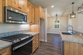 5979 Kibler Rd in Paradise, CA - Building Photo - Building Photo