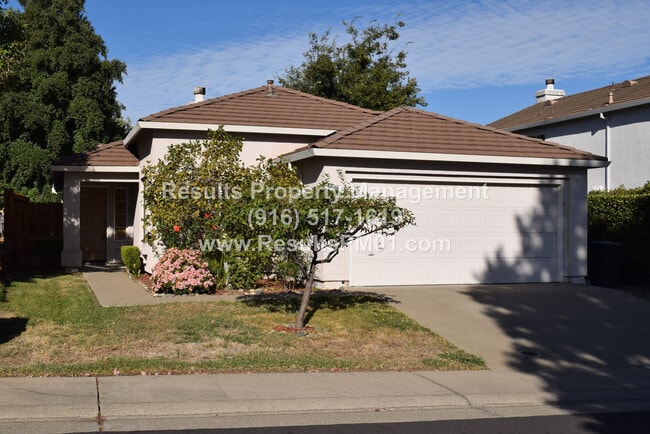 208 Stavros Ct in Roseville, CA - Building Photo - Building Photo
