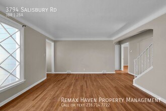 3794 Salisbury Rd in South Euclid, OH - Building Photo - Building Photo