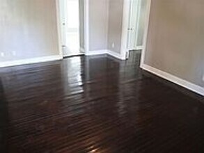 August Move In! Updated 1 bed/1 bath in Br in Bryan, TX - Building Photo - Building Photo