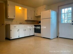 31 Yale St in Bangor, ME - Building Photo - Building Photo