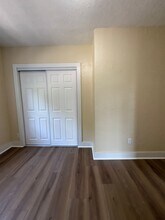 1497 State St, Unit 3 in New Haven, CT - Building Photo - Building Photo