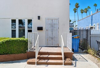 4617 7th Ave in Los Angeles, CA - Building Photo - Building Photo
