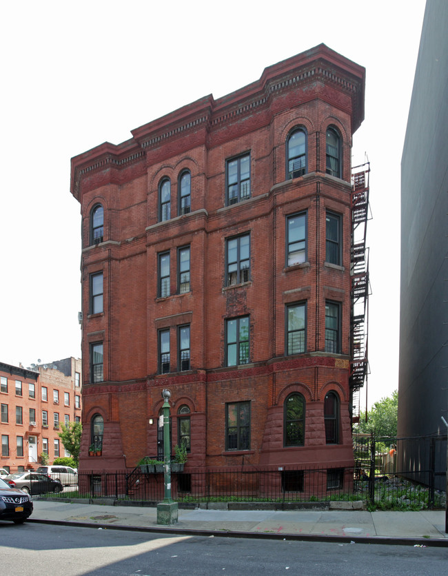 379 Franklin Ave in Brooklyn, NY - Building Photo - Building Photo