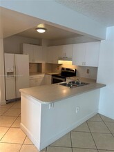 104 SW 9th St, Unit 1206 in Miami, FL - Building Photo - Building Photo