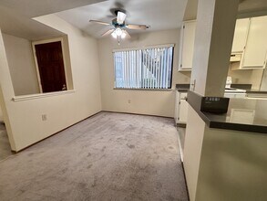 307 Country View Ln in Pleasant Hill, CA - Building Photo - Building Photo