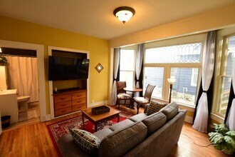 1316 W Dean Ave in Spokane, WA - Building Photo - Building Photo