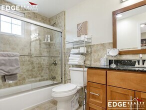 16 Fairmount Ave, Unit 2 in Somerville, MA - Building Photo - Building Photo
