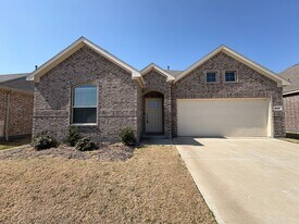 1242 Tupelo Trl in Princeton, TX - Building Photo