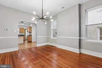 441 Roxborough Ave in Philadelphia, PA - Building Photo - Building Photo