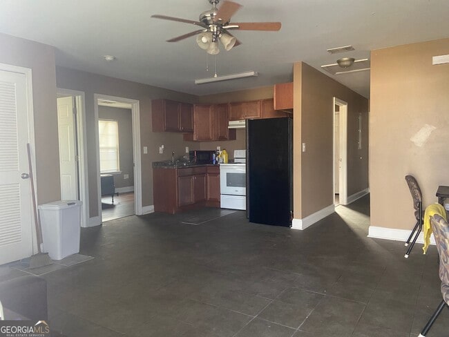 103 Ronald Pride Blvd in Fort Valley, GA - Building Photo - Building Photo