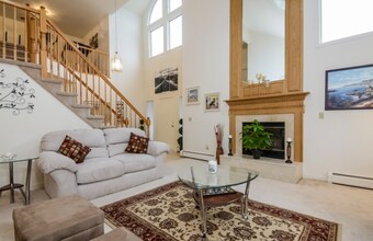 94 Hagerman Ct in Bridgewater, NJ - Foto de edificio - Building Photo