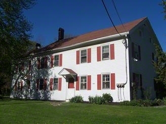 390 Old Pawling Rd in Pawling, NY - Building Photo