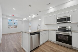 4512 Lancaster Ave in Philadelphia, PA - Building Photo
