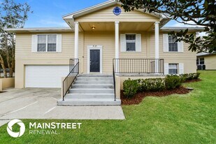 1324 Bob Cat Ct in Apopka, FL - Building Photo