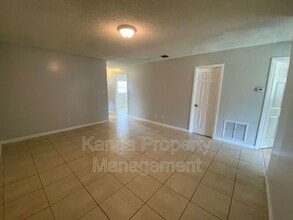 3208 Louisiana Ave in Fort Pierce, FL - Building Photo - Building Photo