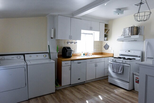 205 S High St in Globe, AZ - Building Photo - Building Photo