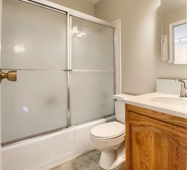 3150 Iris Ave in Boulder, CO - Building Photo - Building Photo