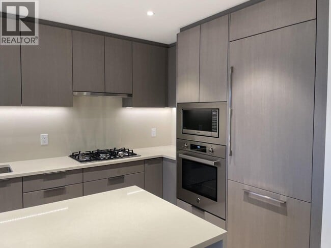 property at 6138 Birney Ave