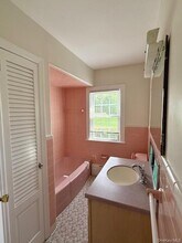 70 Mulberry St in Rhinebeck, NY - Building Photo - Building Photo