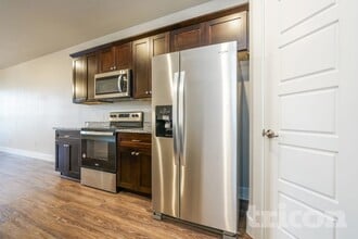 10393 Ft Ewell Trl in Crowley, TX - Foto de edificio - Building Photo