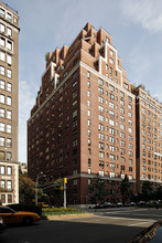 1120 Park Ave in New York, NY - Building Photo - Building Photo