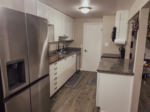 4317 S 1230 W in Taylorsville, UT - Building Photo - Building Photo