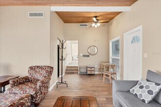 2832 Novus St in Sarasota, FL - Building Photo - Building Photo