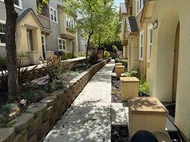 3662 Branding Iron Pl in Dublin, CA - Building Photo