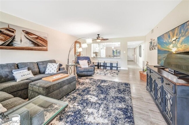property at 9901 Sunset Cove Ln