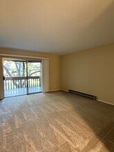 505 Cypress Point Dr in Mountain View, CA - Building Photo - Building Photo