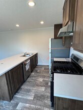 985 NY-17M in Middletown, NY - Building Photo - Building Photo