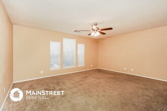 12 Lockspring in San Antonio, TX - Building Photo - Building Photo