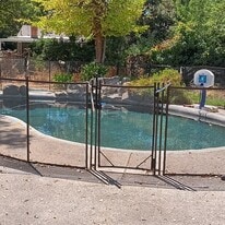 310 E Sussex Way in Fresno, CA - Building Photo