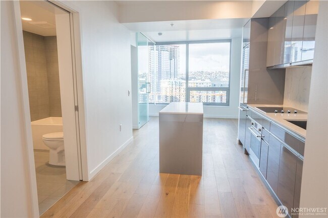 1808 Minor Ave in Seattle, WA - Building Photo - Building Photo