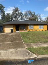 5707 Belcrest St in Houston, TX - Building Photo - Building Photo