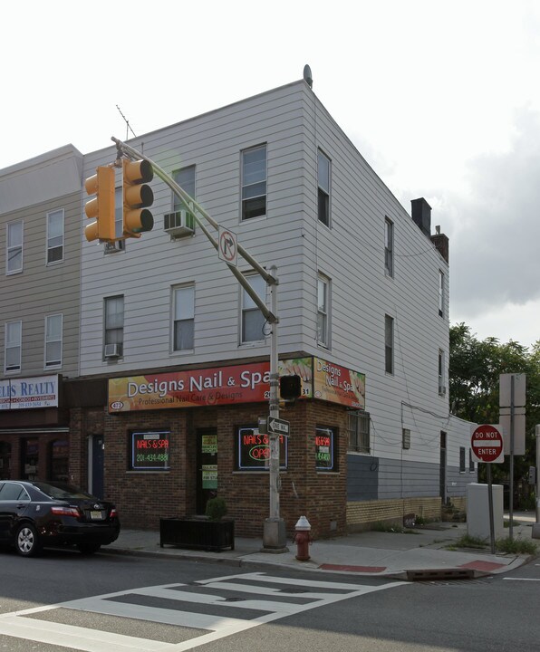 473 West Side Ave in Jersey City, NJ - Building Photo