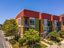 797 Krypton Ct in West Sacramento, CA - Building Photo