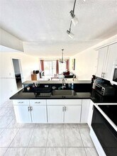 8300 Sands Point Blvd in Tamarac, FL - Building Photo - Building Photo