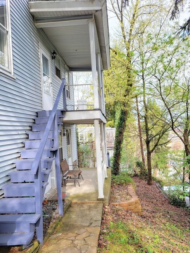 21 Marion St in Morgantown, WV - Building Photo - Building Photo