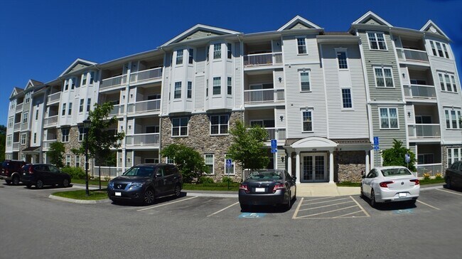 426 John Mahar Hwy in Braintree, MA - Foto de edificio - Building Photo