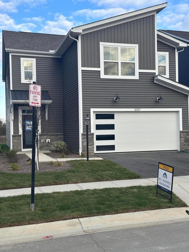 property at 2027 Aerotrain Ct N