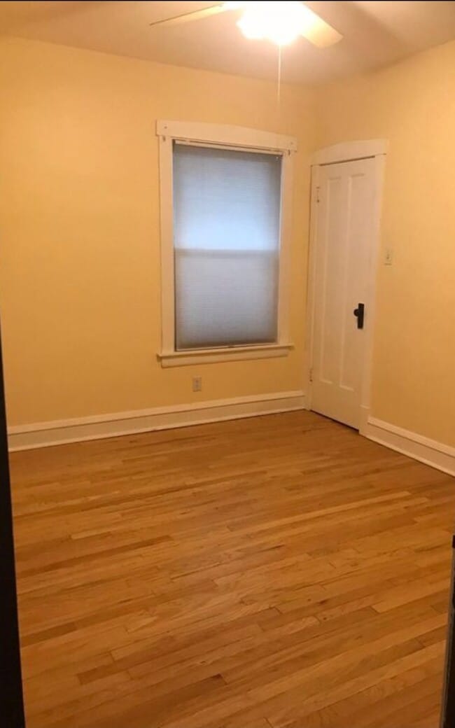 property at 5143 N Kildare Ave