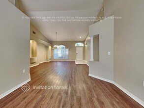 4618 Daventry Pl in Valrico, FL - Building Photo - Building Photo