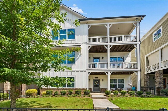 property at 914 Luther St NW