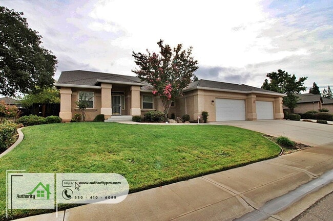 property at 3377 Heritagetown Dr