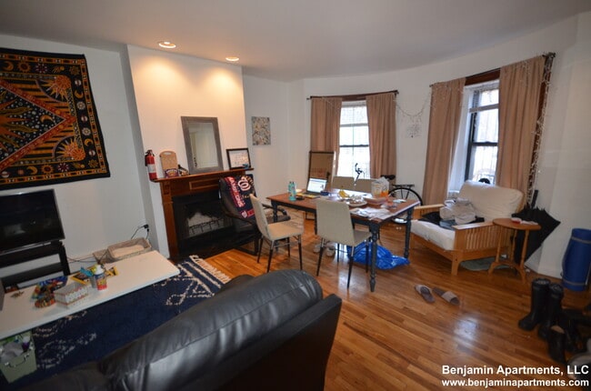 486 Massachusetts Ave in Boston, MA - Building Photo - Building Photo