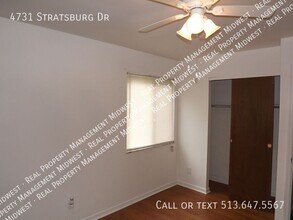 4731 Stratsburg Dr in Dayton, OH - Building Photo - Building Photo